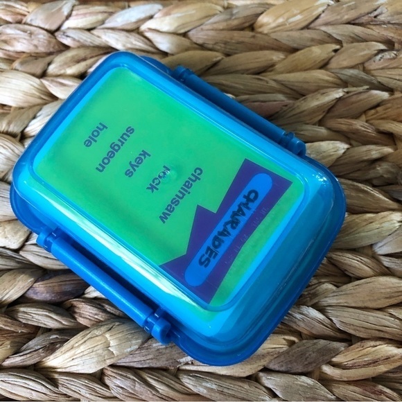 Charades card game - Picture 2 of 3